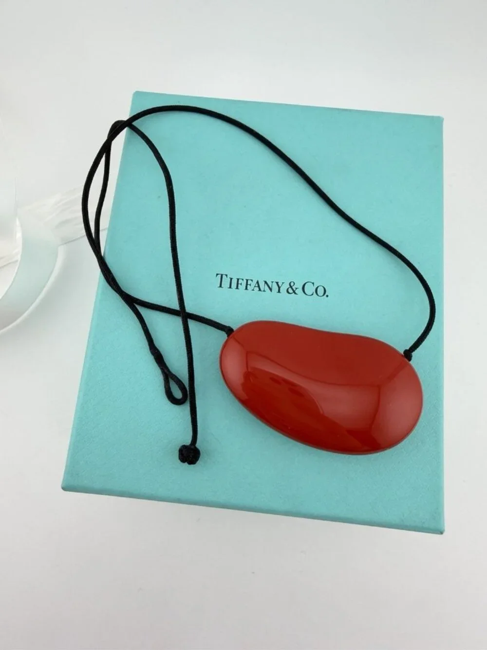 Tiffany & Co. Elsa Peretti Red Lacquer Wood 50mm Bean Necklace Silk 19.5in